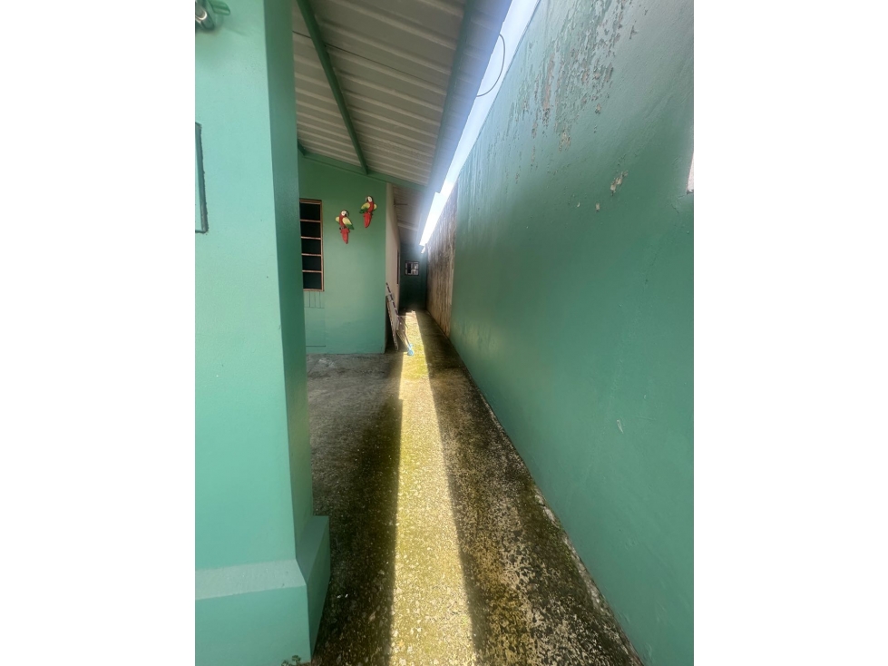 SE VENDE CASA EN LA CRESTA DE LOS 4 ALTOS PROVINCIA DE COLÓN - 2