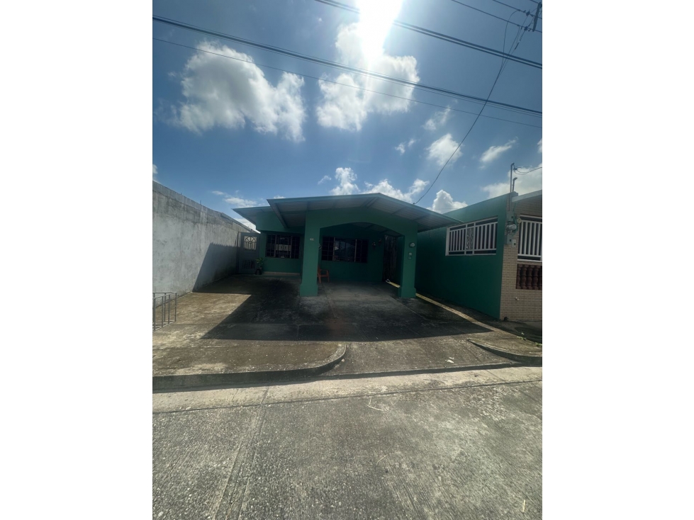 SE VENDE CASA EN LA CRESTA DE LOS 4 ALTOS PROVINCIA DE COLÓN - 5