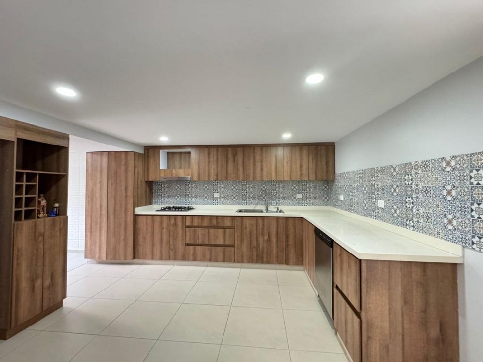 Se vende casa en La Flora, condominio — foto 2