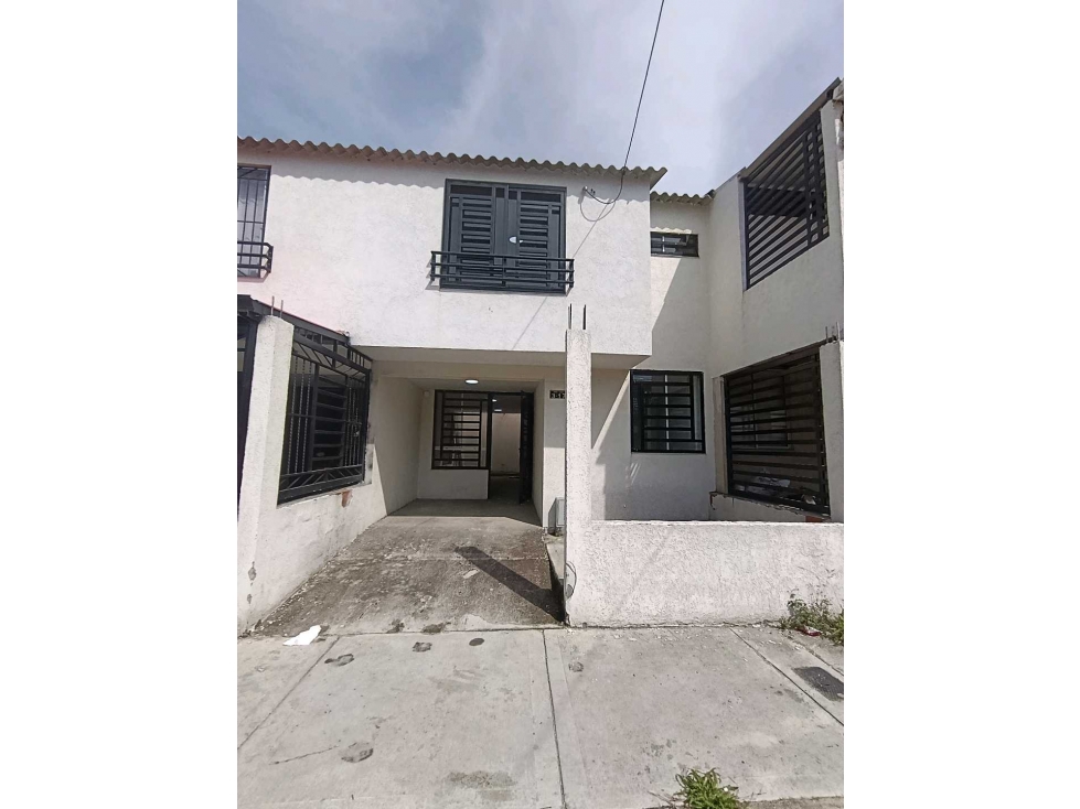 Se vende casa en la italia