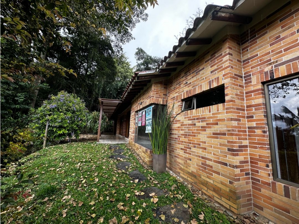 Se vende casa en la loma de las brujas envigado — foto 2