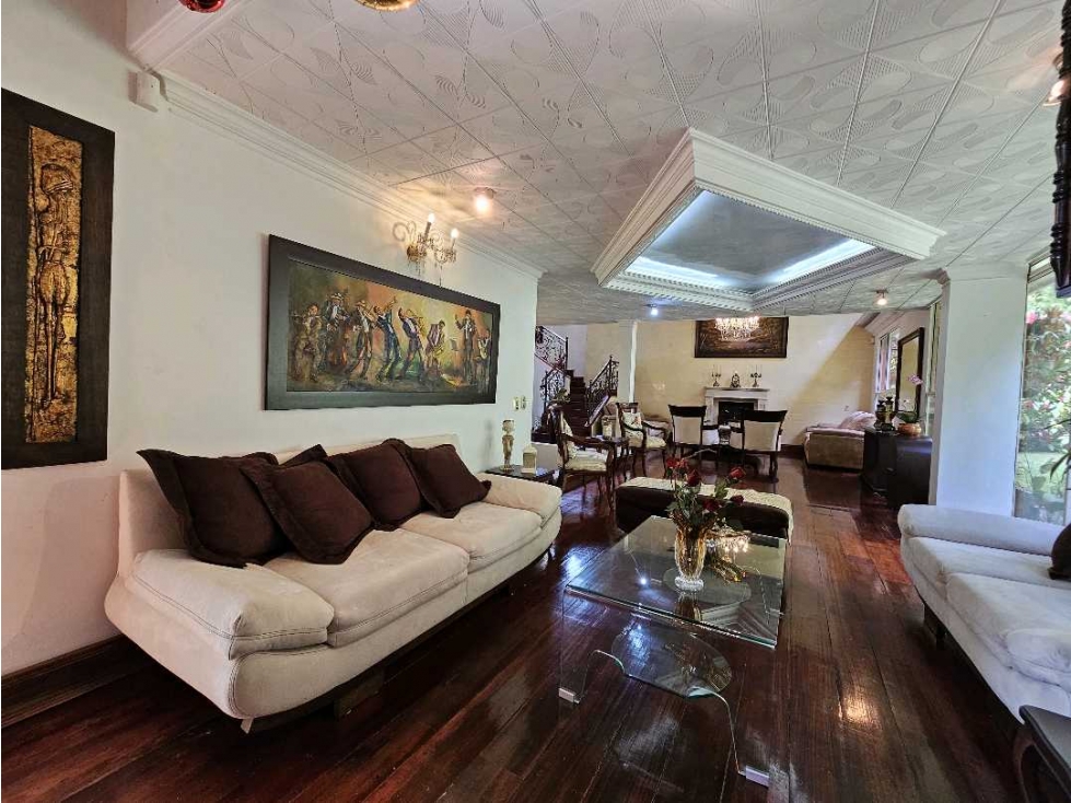 Se vende casa en la Loma de los Gonzalez, Poblado — foto 5