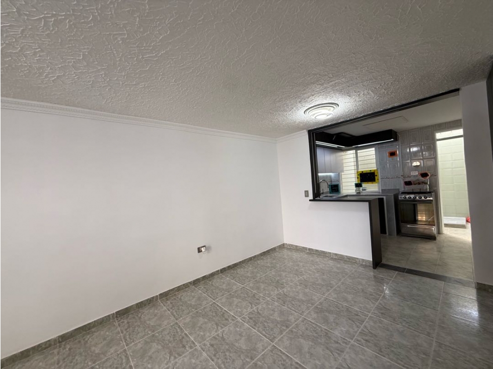SE VENDE CASA EN LA PATRIA