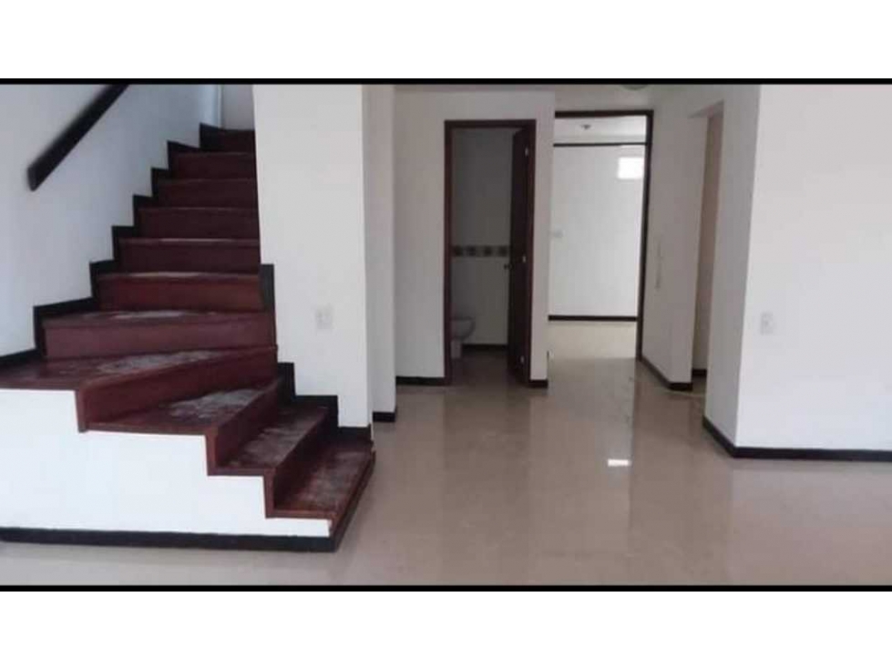 Se vende casa en la zona norte de Armenia Quindio — foto 6