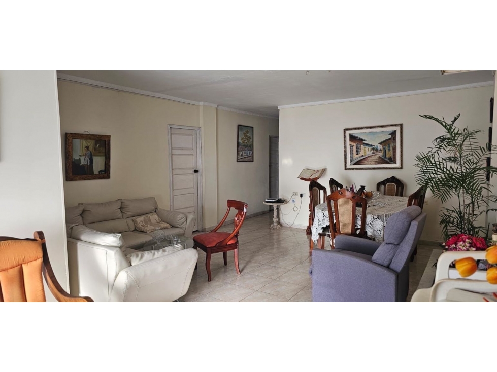 Se vende casa en Las Delicias