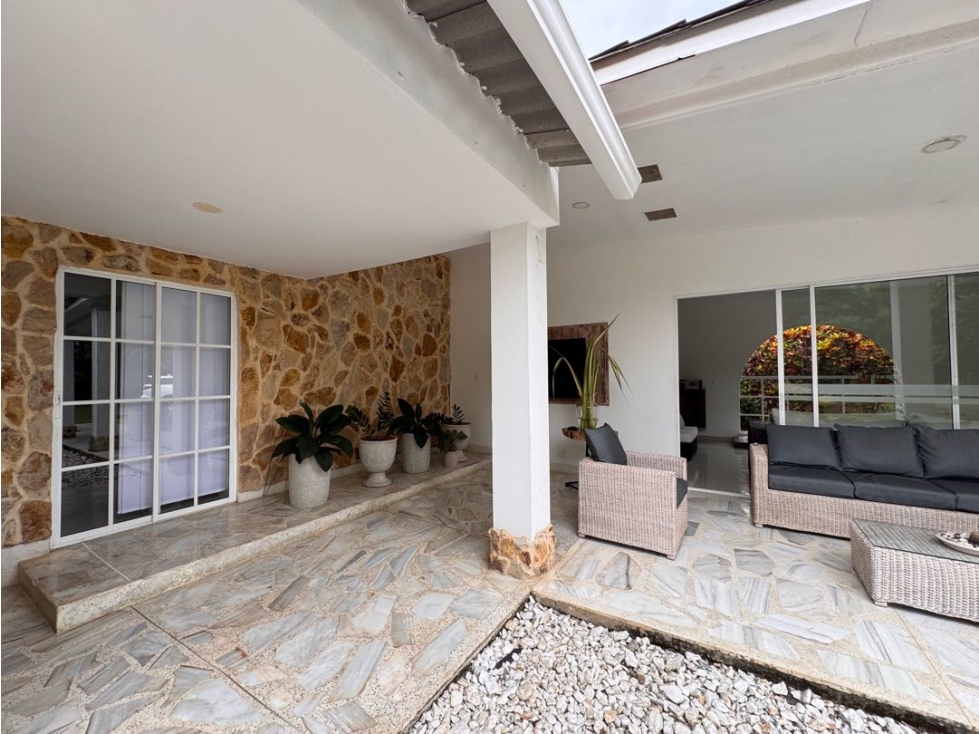 SE VENDE CASA EN LAS MERCEDES ALFAGUARA JAMUNDI — foto 4