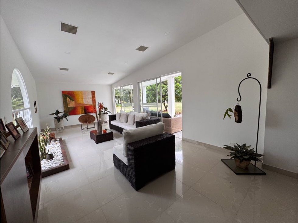 SE VENDE CASA EN LAS MERCEDES ALFAGUARA JAMUNDI — foto 2