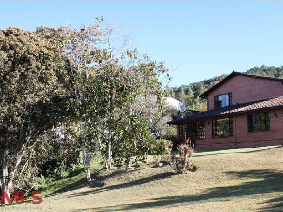 Se vende casa en las palmas unidad cerrada — foto 6