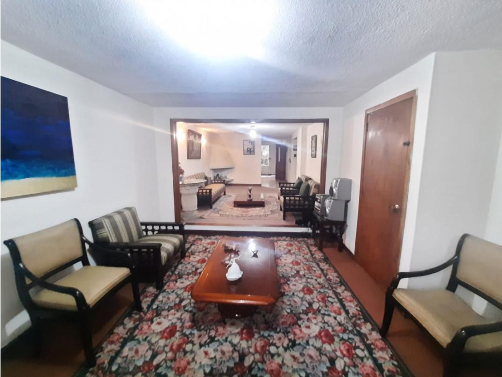CASA EN VENTA PARA REMODELAR, BARRIO LAS VILLAS (Vivienda/Comercial) — foto 3