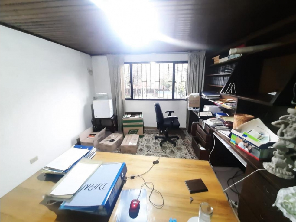 CASA EN VENTA PARA REMODELAR, BARRIO LAS VILLAS (Vivienda/Comercial) — foto 6