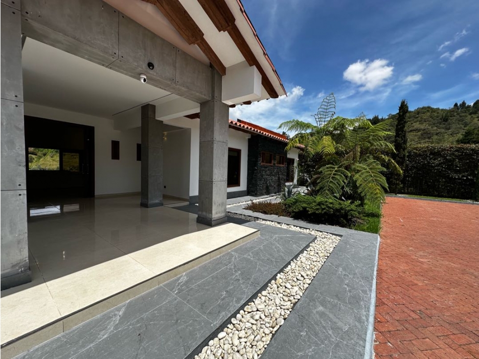 Se vende casa en cerca al aeropuerto Antioquía — foto 2