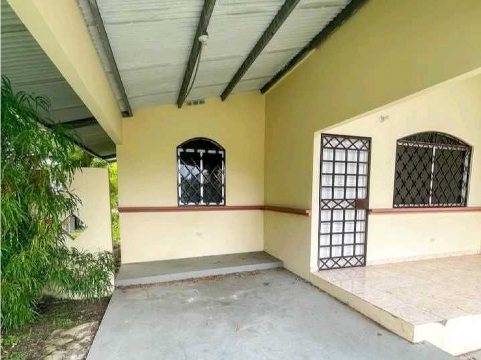 Se vende casa en Los Algarrobos, Via Boquete - 3