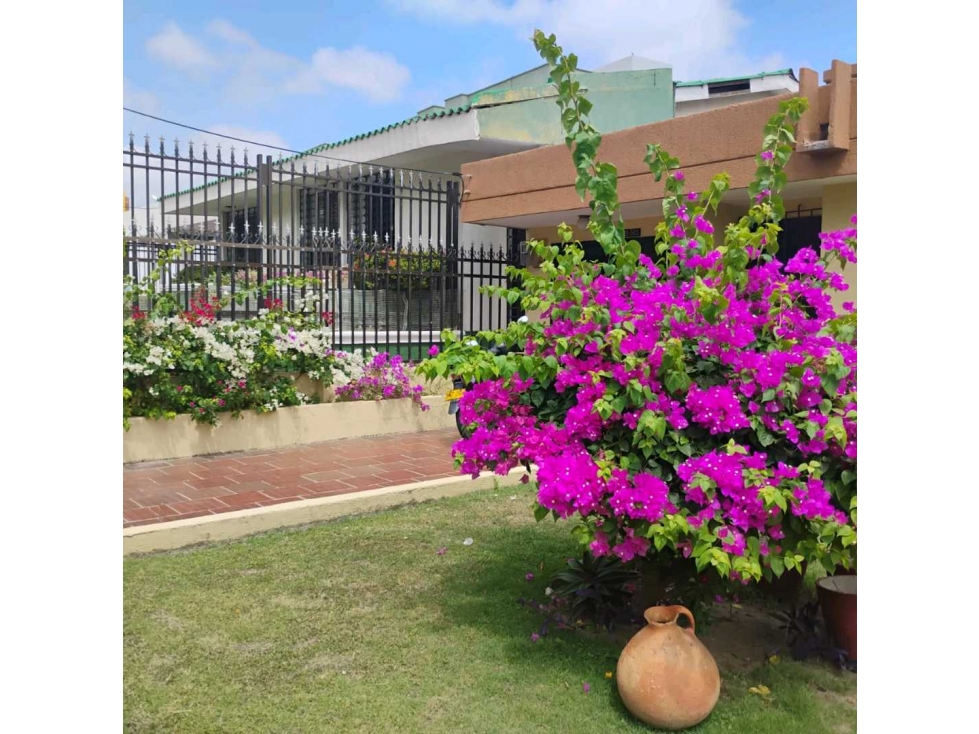 SE VENDE CASA EN LOS ALPES BARRANQUILLA