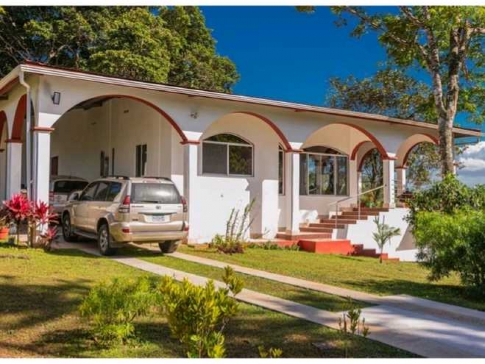 Se Vende Casa en Los Altos de Cerro Azul - 2
