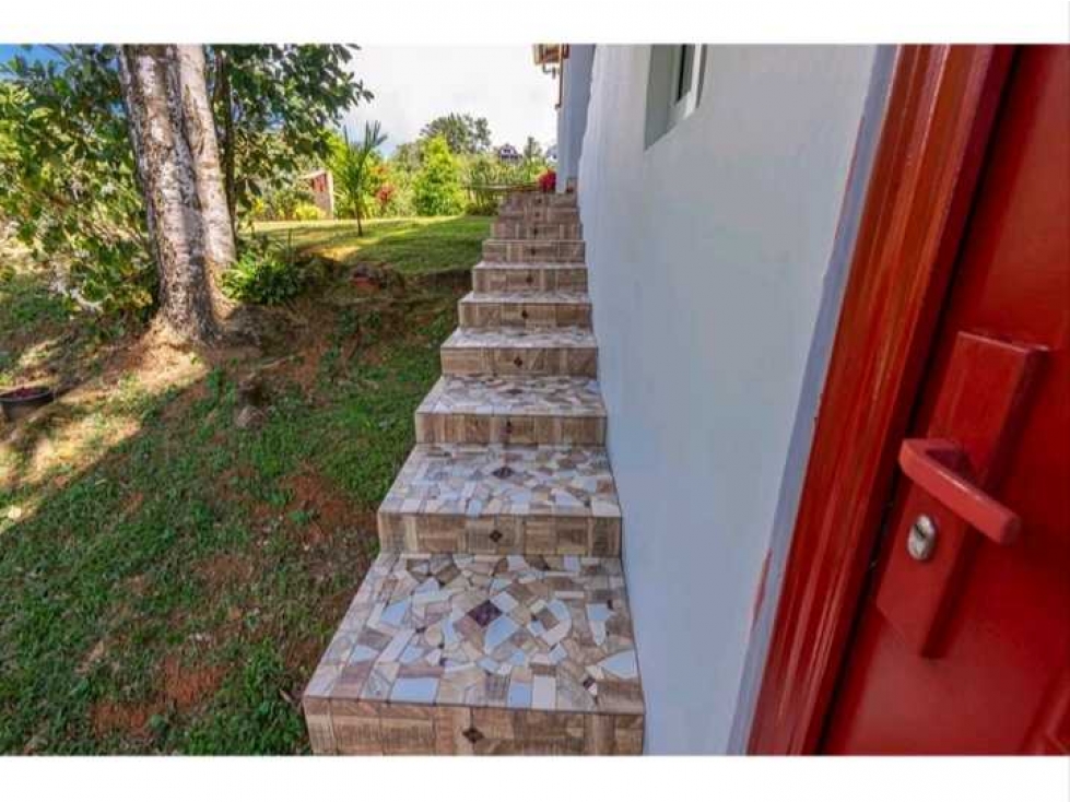 Se Vende Casa en Los Altos de Cerro Azul - 4