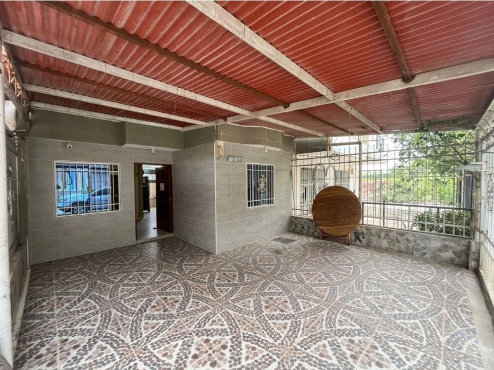 Se vende Casa en Los Pinos - 2