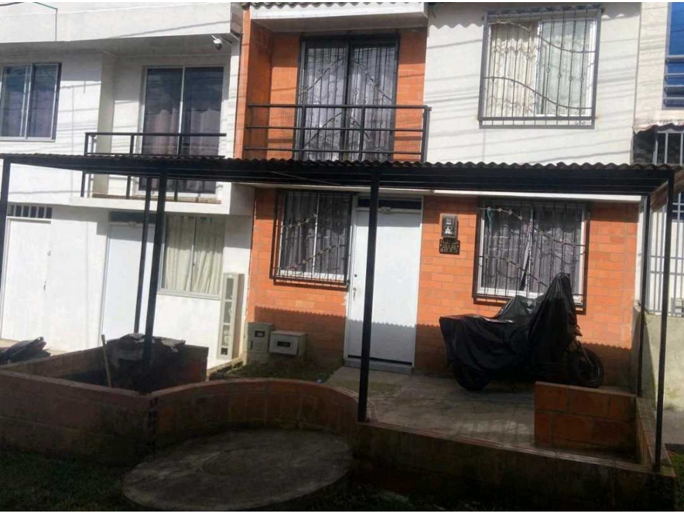 SE VENDE CASA EN MIRADOR.DE LLANO.GRANDE