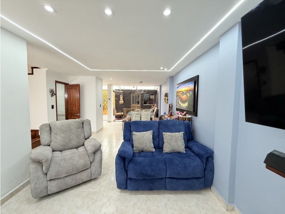 Se vende casa en quintas del marqués — foto 4