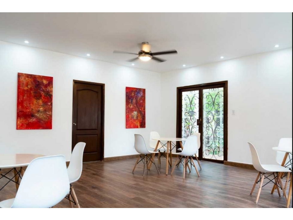 VENTA CASA EN OBARRIO CON 4 RECAMARAS COMERCIAL - 1