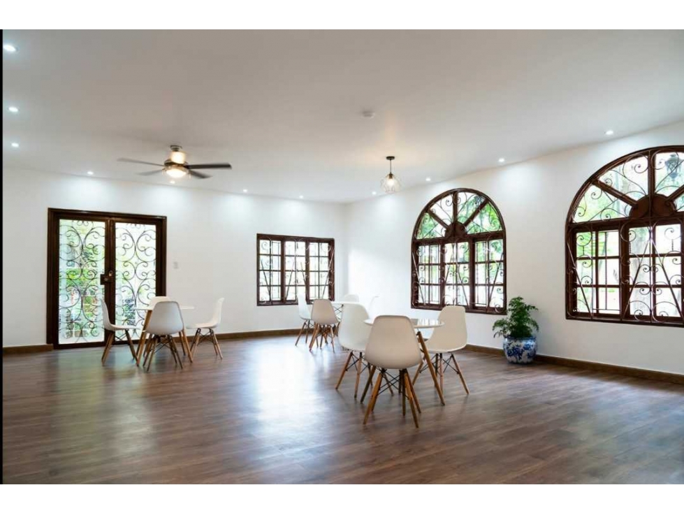VENTA CASA EN OBARRIO CON 4 RECAMARAS COMERCIAL - 2