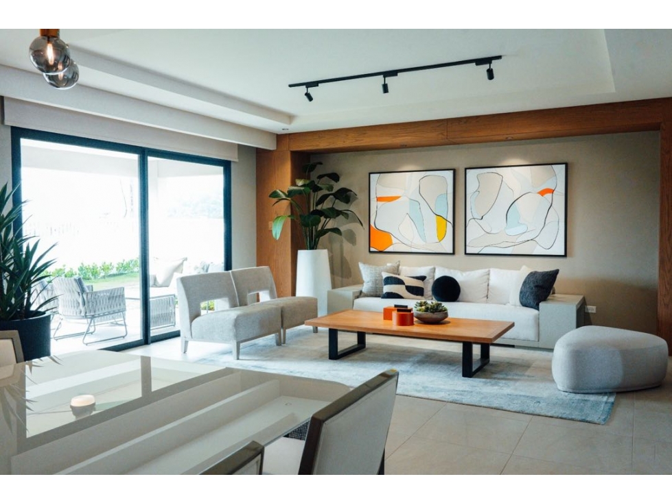 SE VENDE CASA EN PANAMÁ NORTE-3 a 4 recámaras opcional