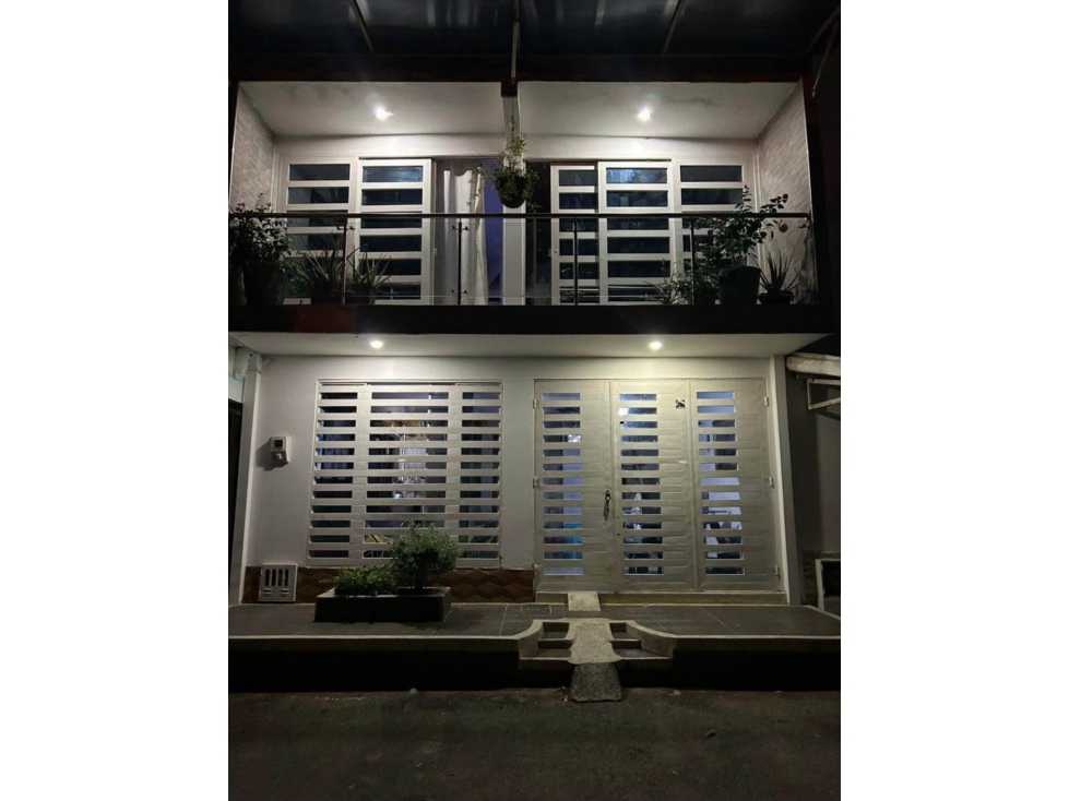 Se vende casa en parque habitacional la esmeralda Villavicencio sector