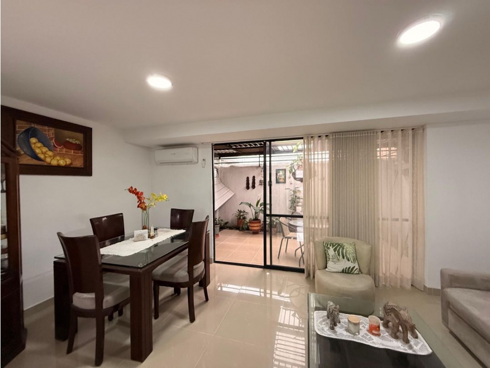 Se vende casa en parque natura jamundi