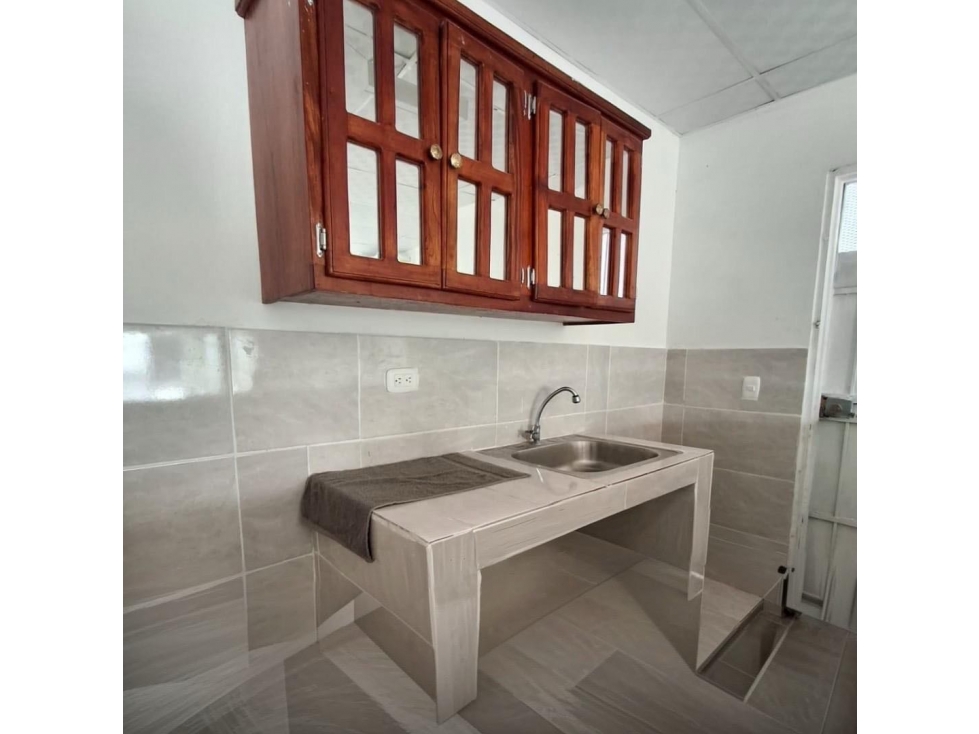 SE VENDE CASA EN PENONOMÉ EN VILLA BONITA A 5 min DEL CENTRO — foto 4