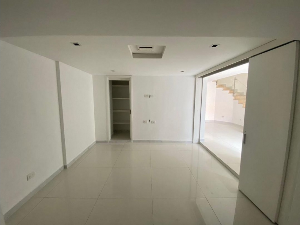 Se vende casa en Pinares Pereira — foto 3