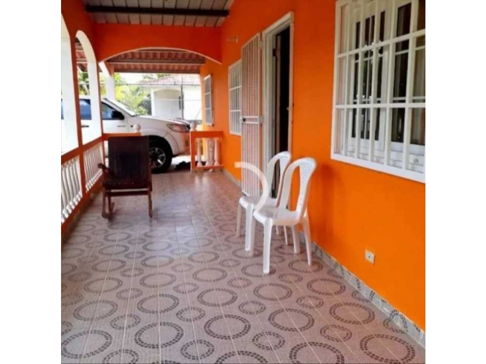 SE VENDE CASA EN PLAYA FARALLON PANAMÁ - 2
