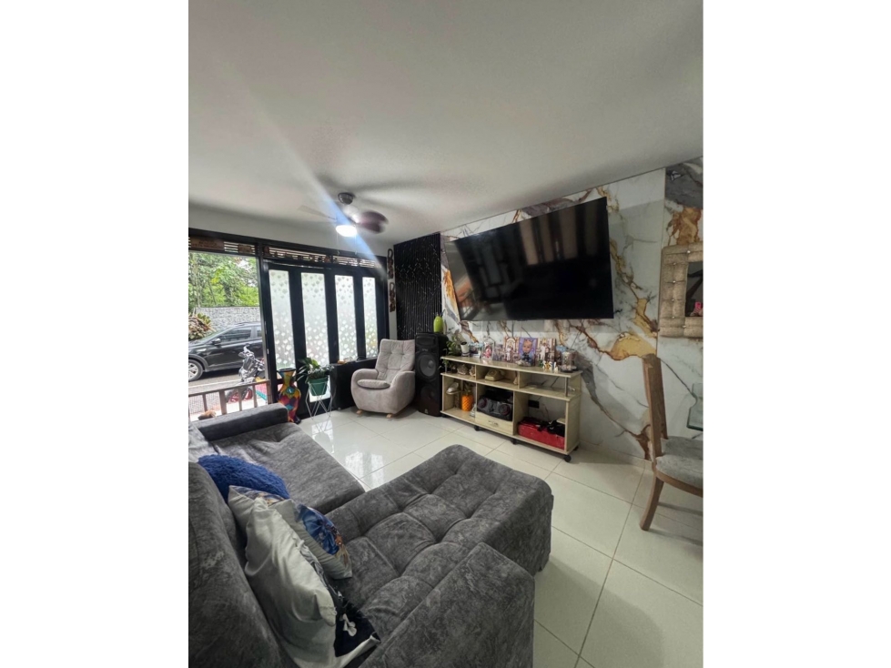 Se vende casa en quintas de Santa Clara sector del terminal — foto 5