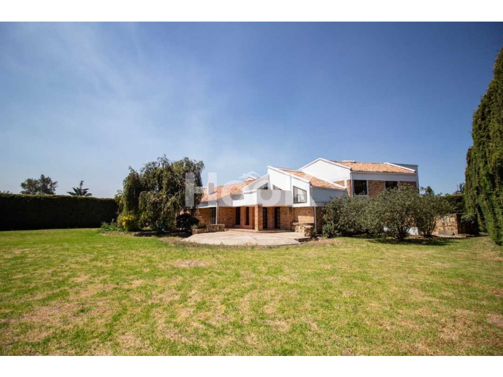Se vende casa en Quintas de Serrezuela