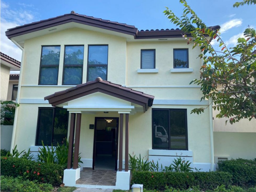 SE VENDE CASA EN RIVER VALLEY , HOWARD PANAMA