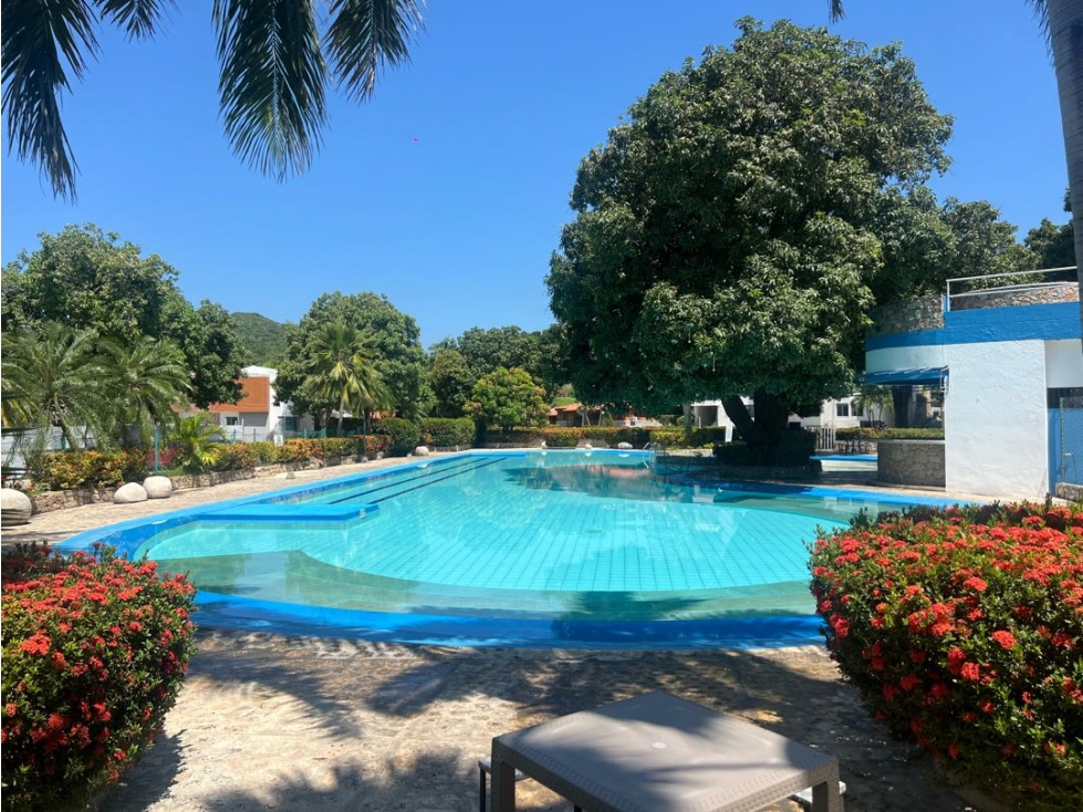 Se vende apartamento en Rodadero Sur - Santa Marta