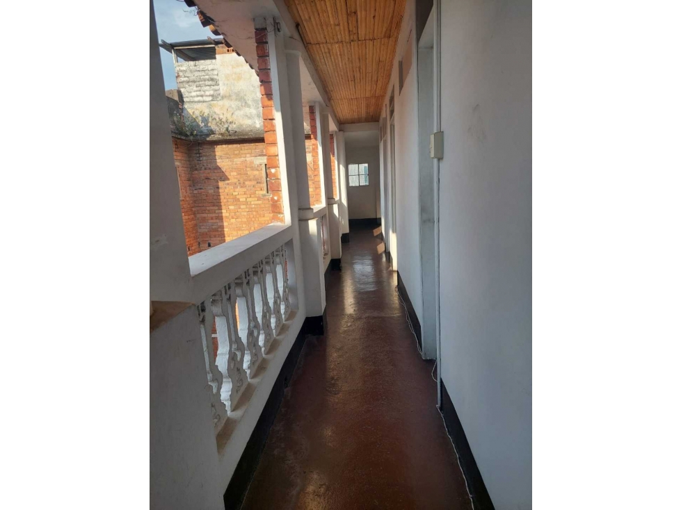 SE VENDE CASA EN SAN ANTONIO