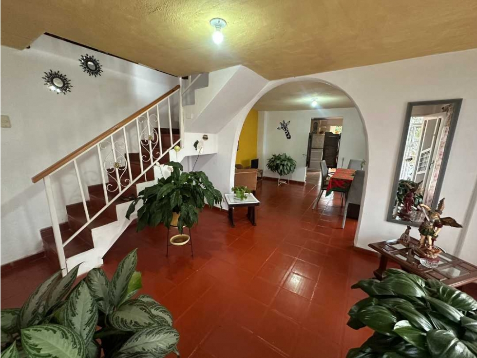 SE VENDE CASA EN SAN ANTONIO — foto 2