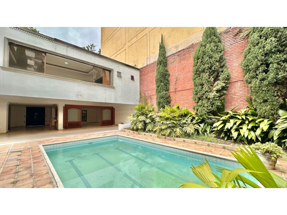 VENDO CASA EXTERNA CON PISCINA EN SANTA RITA, OESTE DE CALI
