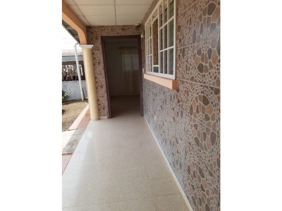 Se vende casa en urb. Parque del oeste en $90,000 AM — foto 2