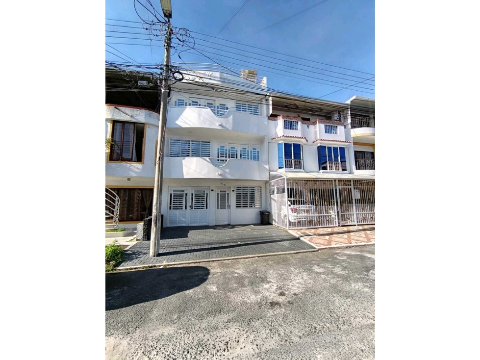 SE VENDE CASA EN URBANIZACION CAMPESTRE
