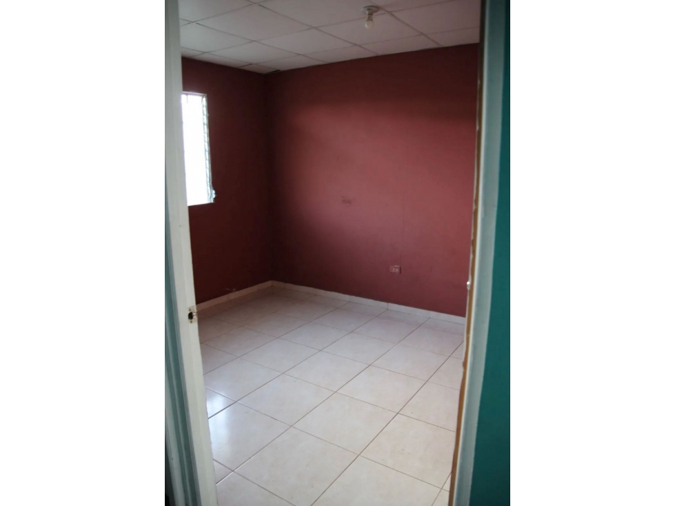 SE VENDE CASA EN VERAGUAS EN SAN ANTONIO URB QUINTAS DE MARIA $60,000 — foto 3