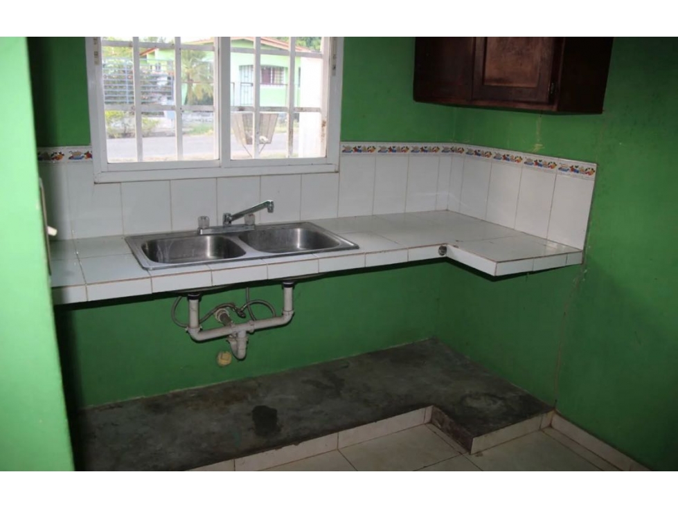 SE VENDE CASA EN VERAGUAS EN SAN ANTONIO URB QUINTAS DE MARIA $60,000 — foto 5
