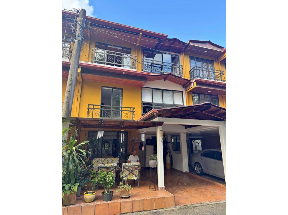 Se vende Casa En Villavicencio, Bosques Del Viscaya