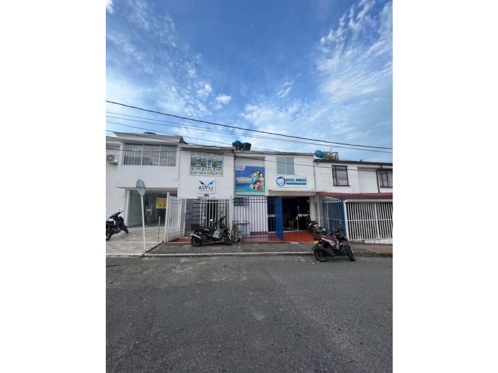 Se vende casa en Villavicencio / Barrio Barzal