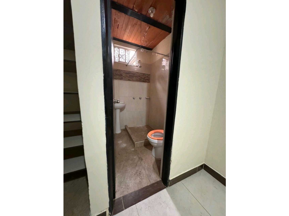 SE VENDE CASA ESQUINERA EN ARMENIA QUINDIO. BARRIO SAN VICENTE — foto 6
