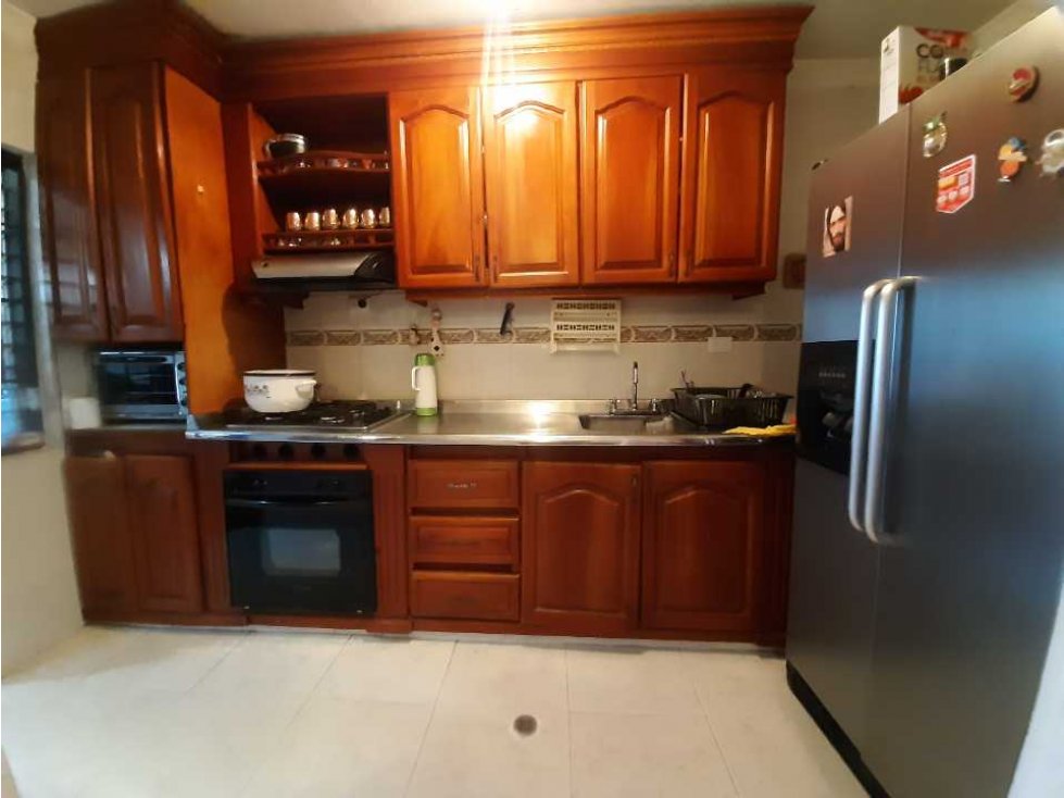 SE VENDE CASA ESQUINERA BARRIO PONTEVEDRA — foto 6