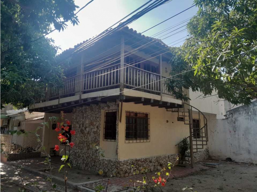 Se vende casa esquinera de 2 pisos con 3 apartamentos, gaira-rodadero — foto 2