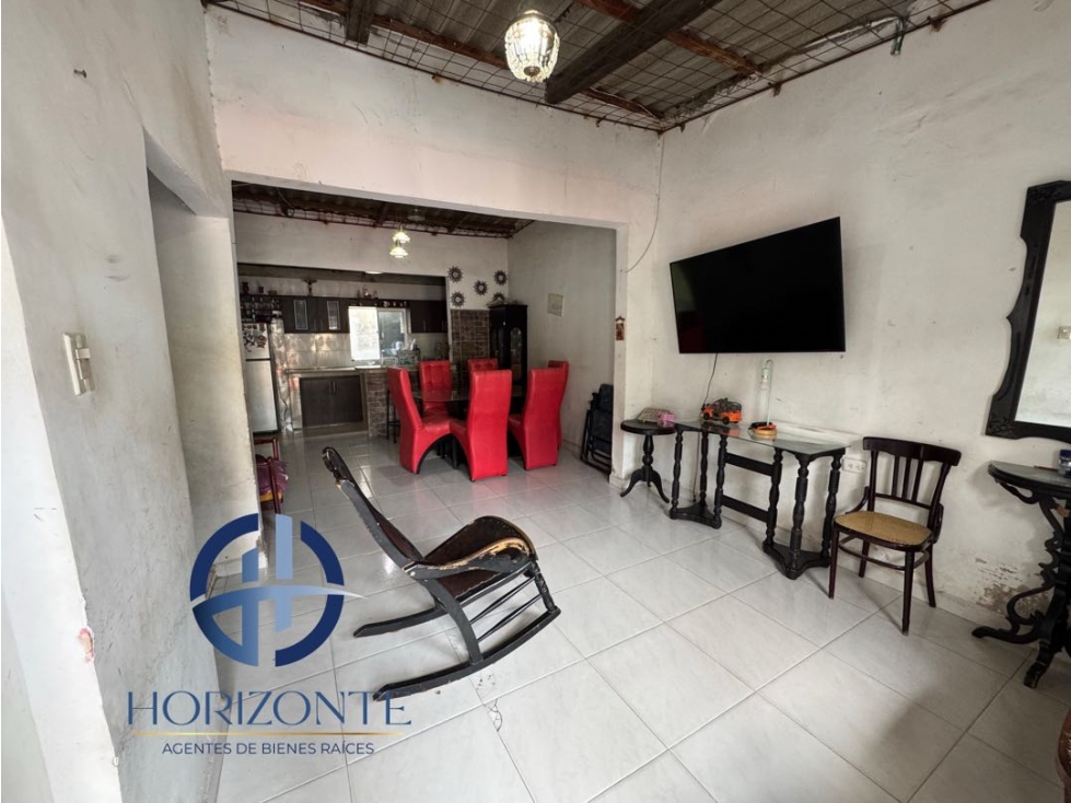 SE VENDE CASA ESQUINERA EN EL BARRIO LIBERTADOR — foto 5