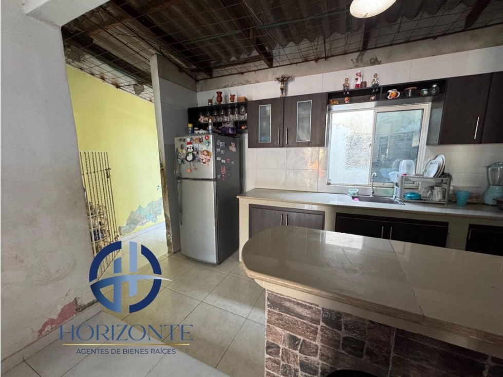 SE VENDE CASA ESQUINERA EN EL BARRIO LIBERTADOR — foto 3