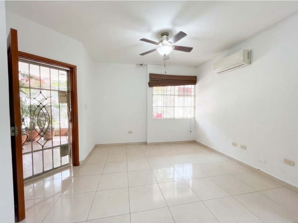 Se vende casa esquinera en sierra adentro — foto 3