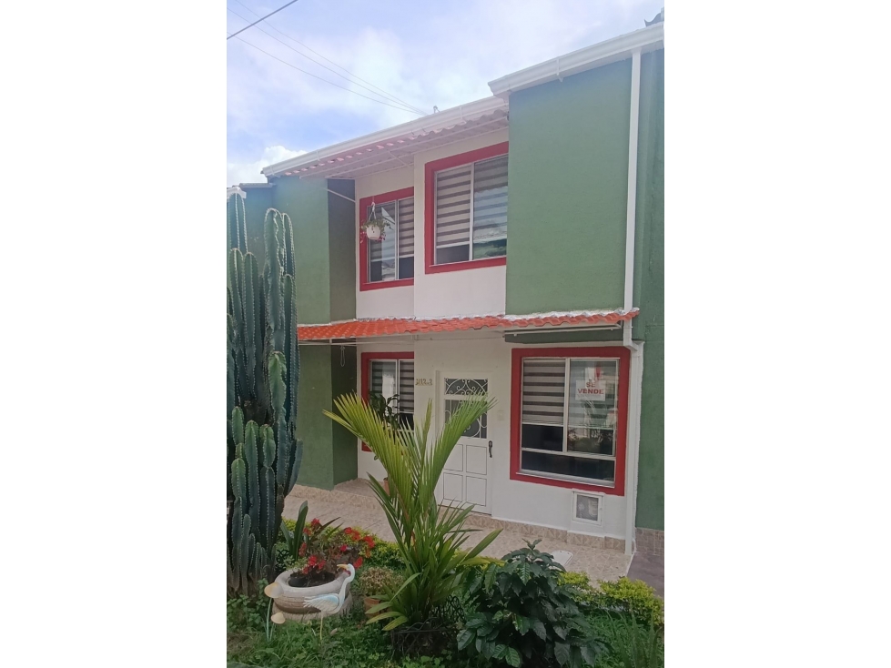 Se vende casa , conj. Cerrado, estadio centenario, Armenia quindio
